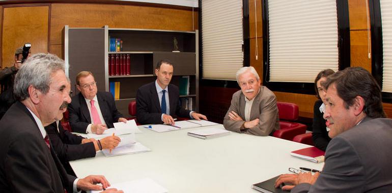Principado y agentes sociales buscan la concertación