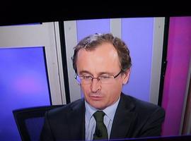 Alonso: \"Los pactos de Rubalcaba se traducen en nada\" y a los mineros \"los manipulan las empresas