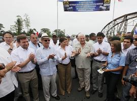 Panamá y Costa Rica oficializan apertura de puente provisional sobre el Río Sixaola