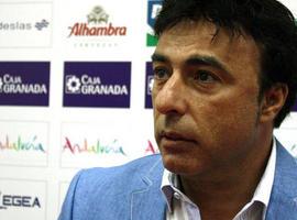 Quique Pina insiste en \hacerse\ con el Real Oviedo