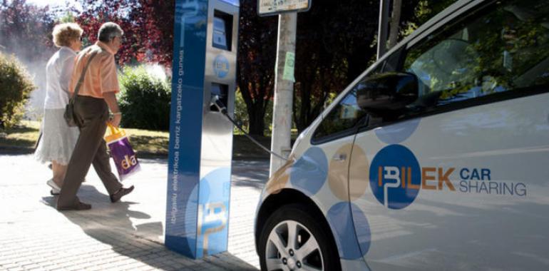 Abre en Vitoria-Gasteiz el primer centro de movilidad eléctrica de España