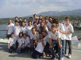 Un grupo de hijos de emigrantes asturianos en México visita Llanes