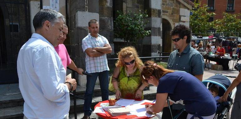 Orviz demanda mantener las prestaciones públicas para amparar a las familias frente a los mercados
