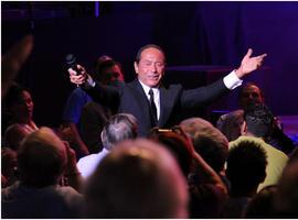 Paul Anka  triunfa ante el público de Starlite Festival