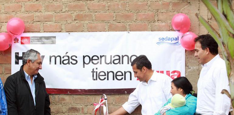 Humala inauguró obras de agua y desagüe que benefician a más 100 mil personas 