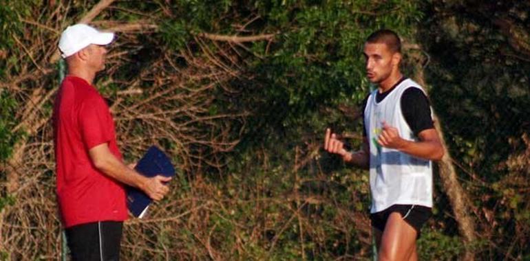 El Real Oviedo desestima el fichaje de Astrain 