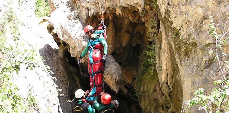 Las unidades de Montaña de la Guardia Civil rescataron 265 personas en lo que va de época estival 