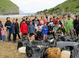 Voluntariado en playas para la mejora y conservación del litoral español 