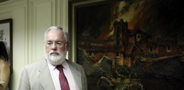 Cañete repasa con UPA iniciativas para el reequilibrio de la cadena de valor de la leche 