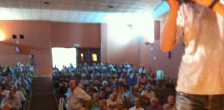 IU llevará a los Ayuntamientos mociones contra la desaparción de municipios y parroquias rurales