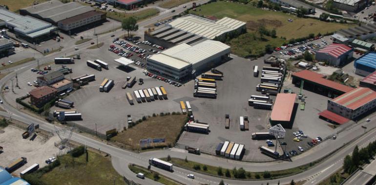 El PE aprueba subir los peajes a los camiones hasta un 30% más por circular por Europa