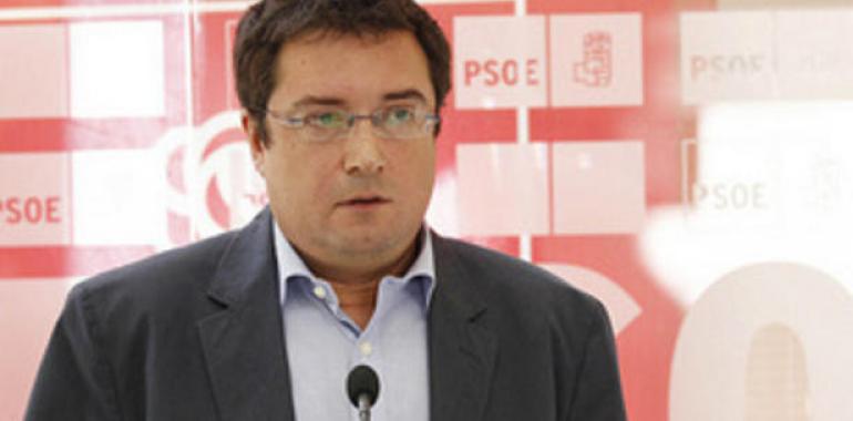 Óscar López exige al presidente del Gobierno que “dé la cara” y “luche” para evitar el rescate de España
