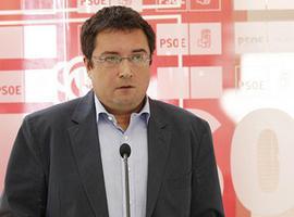 Óscar López exige al presidente del Gobierno que “dé la cara” y “luche” para evitar el rescate de España