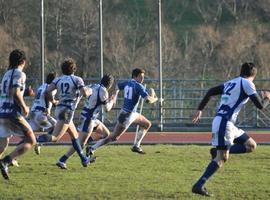 El Oviedo Tradehi Rugby Club lleva sus entrenamientos al parque San Francisco 