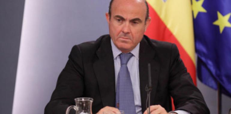 De Guindos expone a los empresarios alemanes la solvencia de España y sus reformas