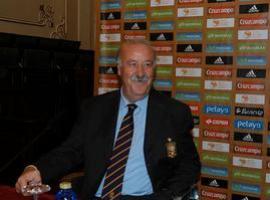 Del Bosque: \"Hemos querido colaborar en la puesta a punto de Villa\"