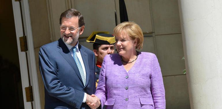 Rajoy y Merkel, de acuerdo en la continuidad del euro pero sin entrar en detalles