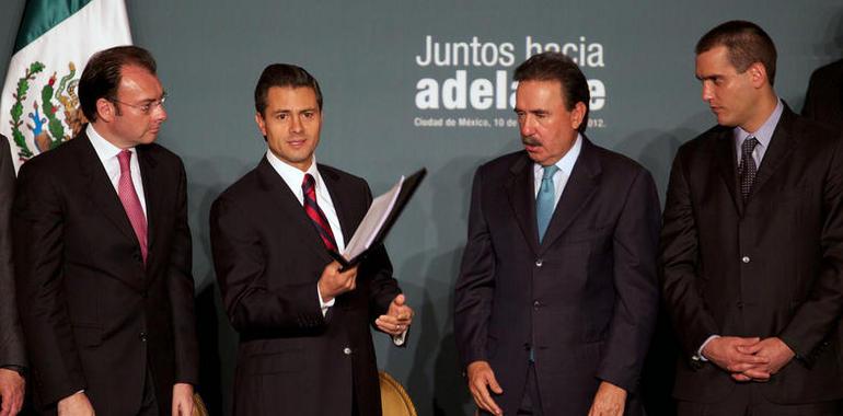 Peña Nieto presenta un proyecto de reforma que fortalece la transparencia política en México