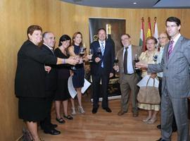 Entregados los premios del certamen ‘Glosas para el Distercio, de Bodegas Florentino Martínez