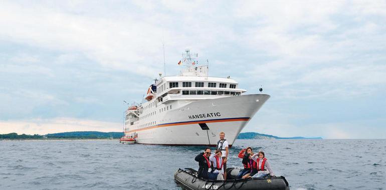 Dos cruceros con más de 2.600 pasajeros atracan el domingo y el lunes en el Puerto de Gijón