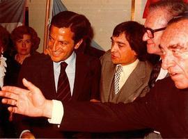 Rajoy felicita a Suárez por su 80 cumpleaños con el homenaje y gratitud de millones de españoles 