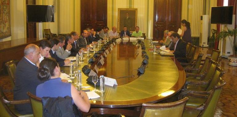 Protocolo de colaboración para la mejora de las cadenas de valor y comercialización de la leche 