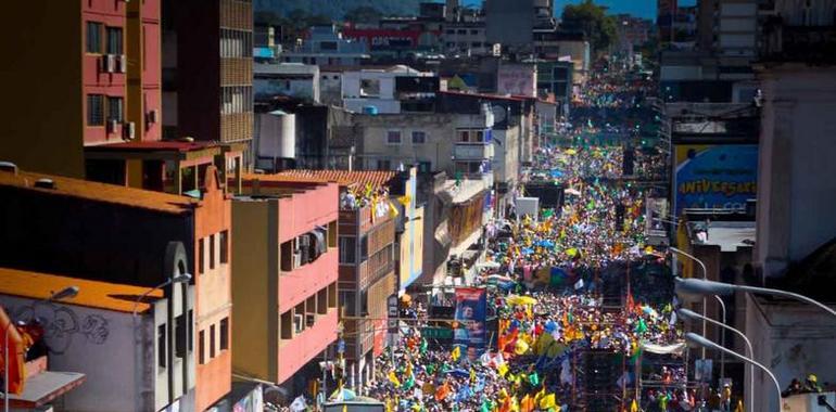 Capriles rechaza el asesinato de dos venezolanos por seguidores de Chávez