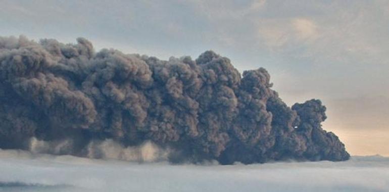 Avalancha de cenizas del volcán cortó el paso Samoré y sigue el mal tiempo