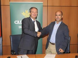 ASTURMAT firma un convenio de colaboración financiera con Caja Rural de Asturias