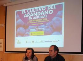 La consejera de Agroganadería muestra su compromiso con los emprendedores del medio rural