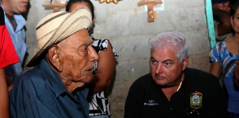 Manuel Carrasco, uno de los hombres más longevos del mundo, cumplió 114 años
