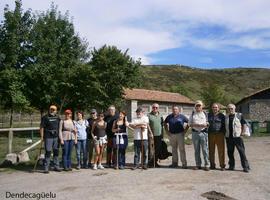 Queserias con D.O.P. Quesu Gamoneu en la majada de Belbín