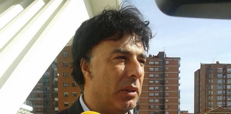 Quique Pina: "Hay que buscar y estudiar la fórmula para la salvación del Oviedo"