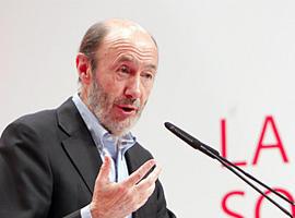 Rubalcaba: \"Detrás de los hilillos de plastilina se ocultaban toneladas\" de galipote