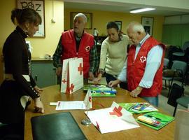 Vuelta al cole solidaria para 85 estudiantes cangueses