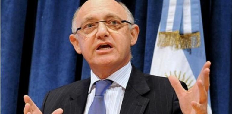 Argentina ordena evacuar la fragata Libertad, retenida en Gahana, y pedirá amparo a la ONU