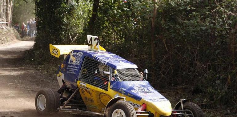 Abel Jurado, a bordo de su Semog Car Cross, se impone en el I Tramo de tierra Subida al MUJA