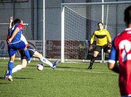 El Real Oviedo B se asienta en la zona alta