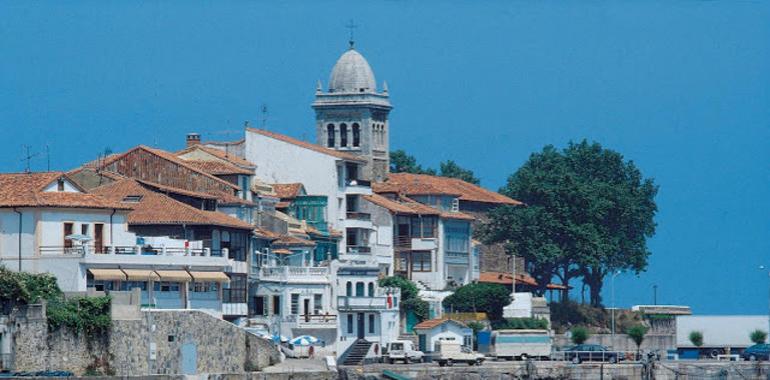 La Consejería inicia las obras de reparación en el puerto de Luanco