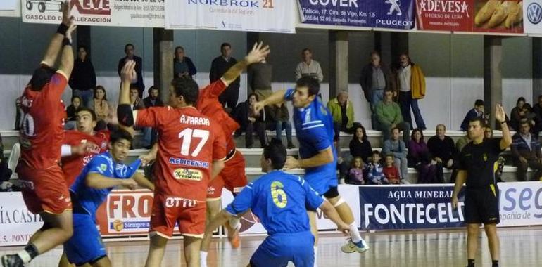 El Gijón Jovellanos sigue con paso firme al frente de la tabla
