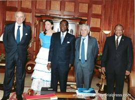 S. E. Obiang Nguema Mbasogo recibe a la empresaria española Esther Koplowitz