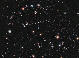 Cien galaxias del universo cercano a golpe de clic 