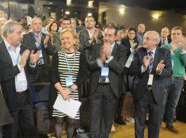 El Congreso de los populares asturianos refrenda a Mercedes Fernández como presidenta