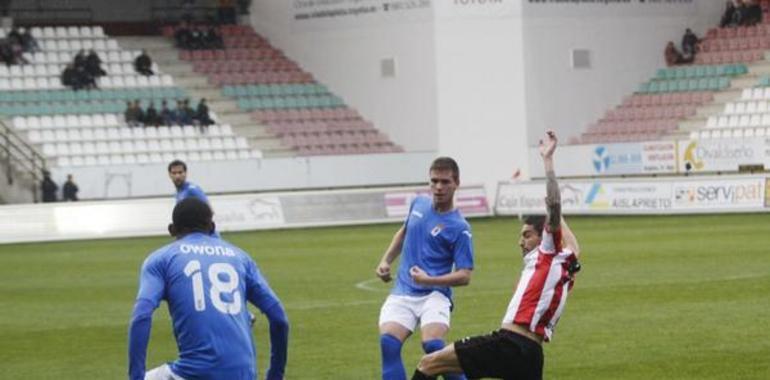 El Real Oviedo no pasa del empate en Zamora