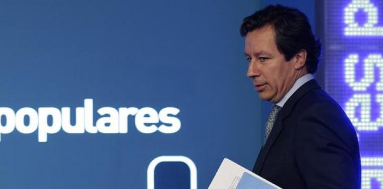 Floriano acusa a Mas de convertirse en un peligro para Cataluña y para los ciudadanos catalanes.   