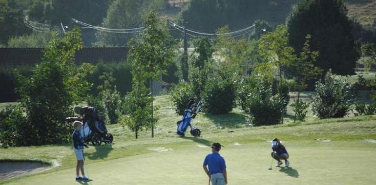 Clinics impartidos por Simón Quintana en el DevaGolf