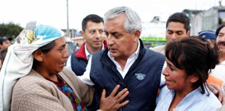 Guatemala decreta tres días de duelo por víctimas de seismo 