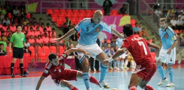 España pasa a octavos como primera de grupo tras derrotar a Marruecos
