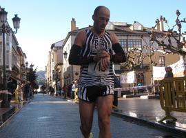 Manuel Pando y Raquel Ochoa vencedores de la II Carrera Caravia-Ribadesella