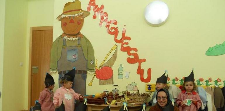 Las Escuelas de 0 a 3 años de llanes celebran estos días la fiesta del Amagüestu 